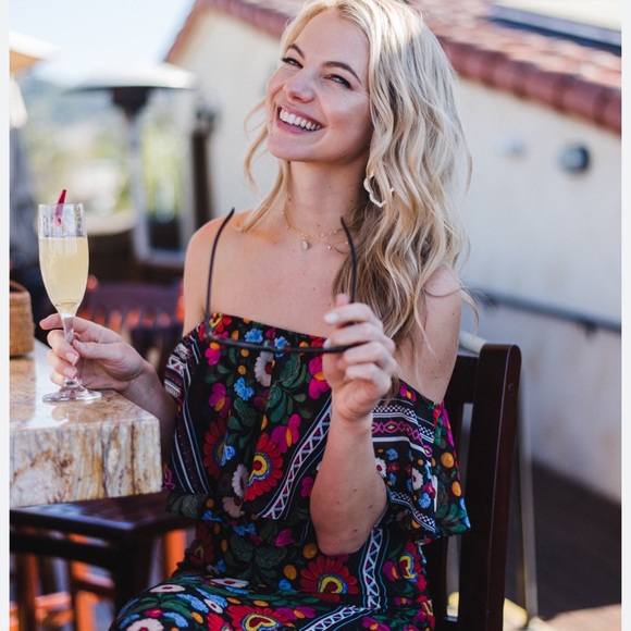 Show Me Your MuMu Mexicali Nica Ruffle Top & Mic Double Slit Maxi Skirt Set - Picture 5 of 16